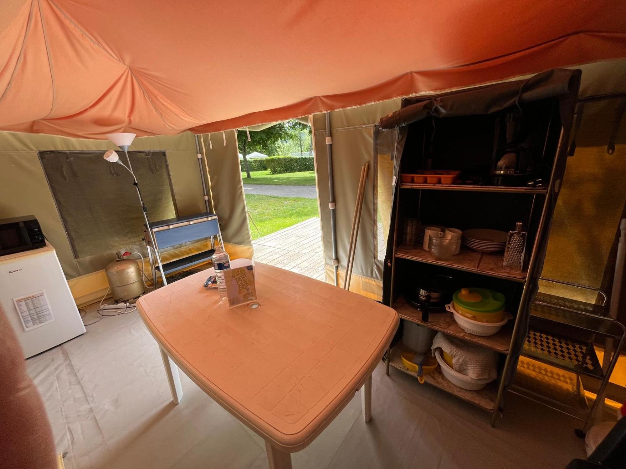 Camping De 몬트리오스수르로아 외부 사진